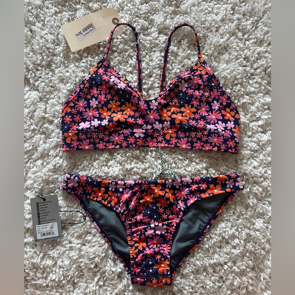 Jolyn Sakura swimsuit